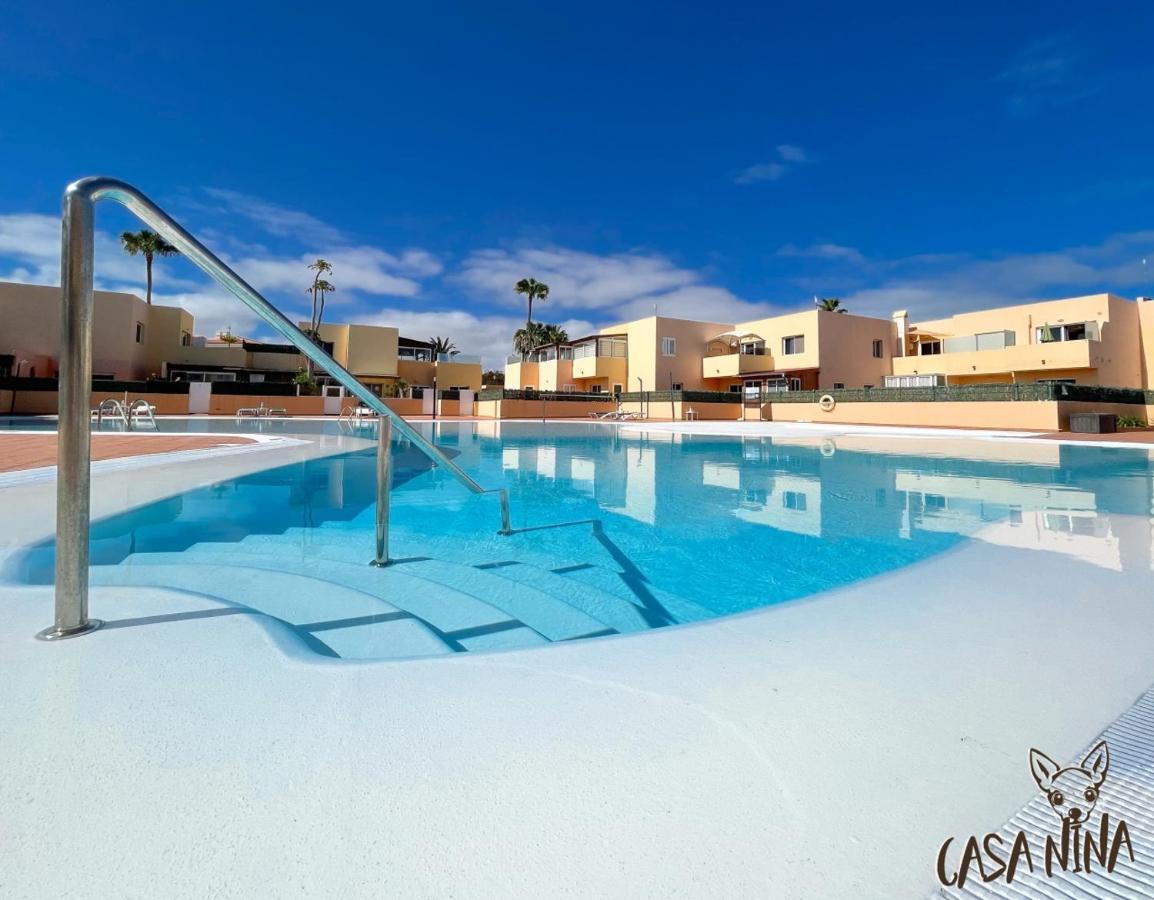 B-Rent Los Delfines Casa Nina Коралео Екстериор снимка