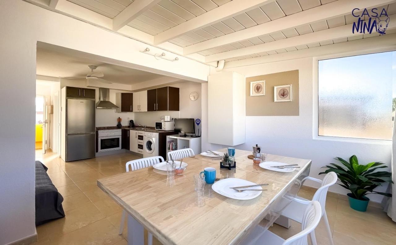 B-Rent Los Delfines Casa Nina Коралео Екстериор снимка