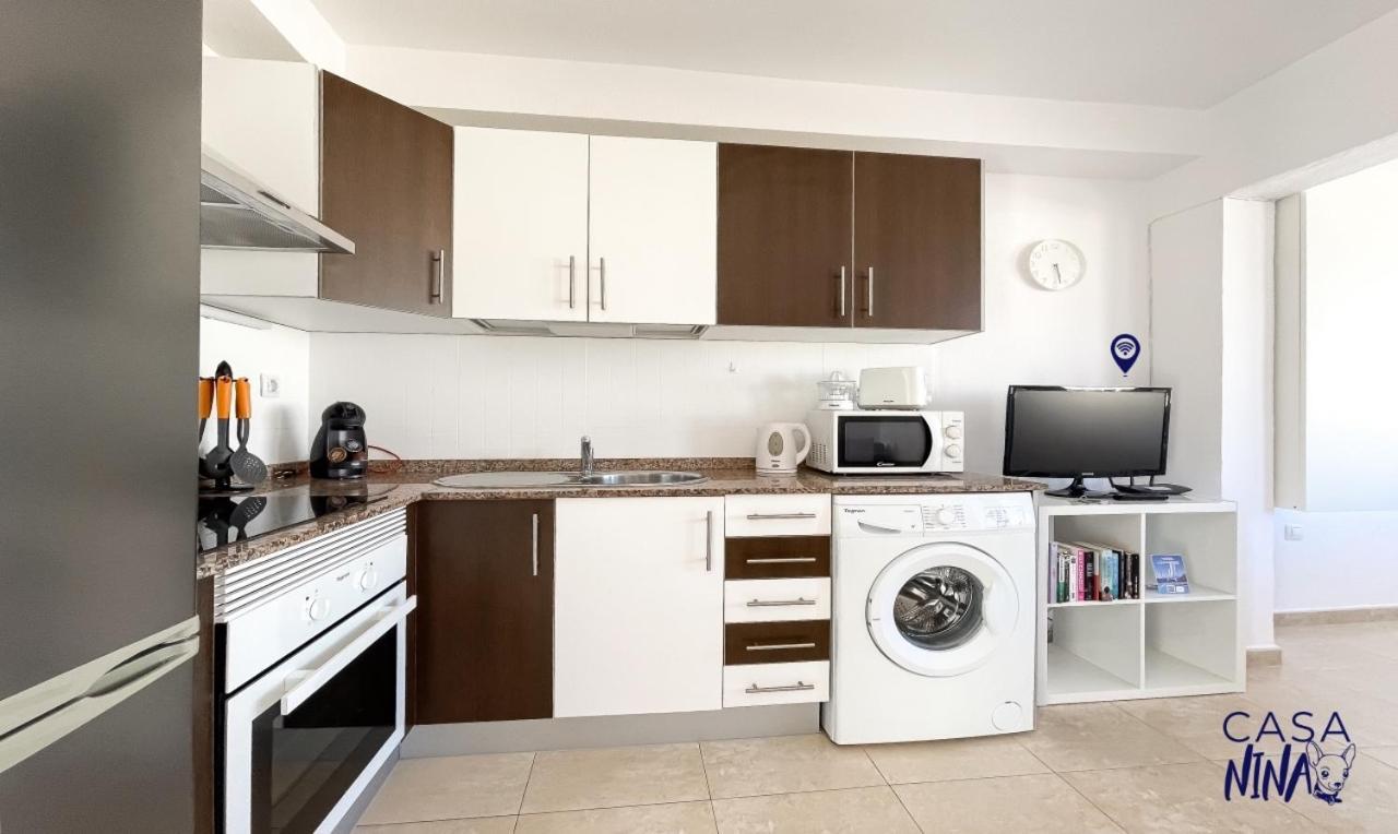 B-Rent Los Delfines Casa Nina Коралео Екстериор снимка