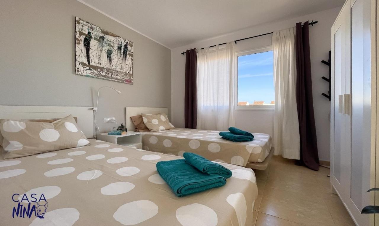 B-Rent Los Delfines Casa Nina Коралео Екстериор снимка
