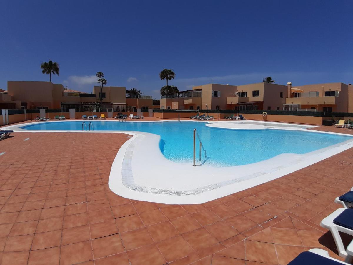 B-Rent Los Delfines Casa Nina Коралео Екстериор снимка
